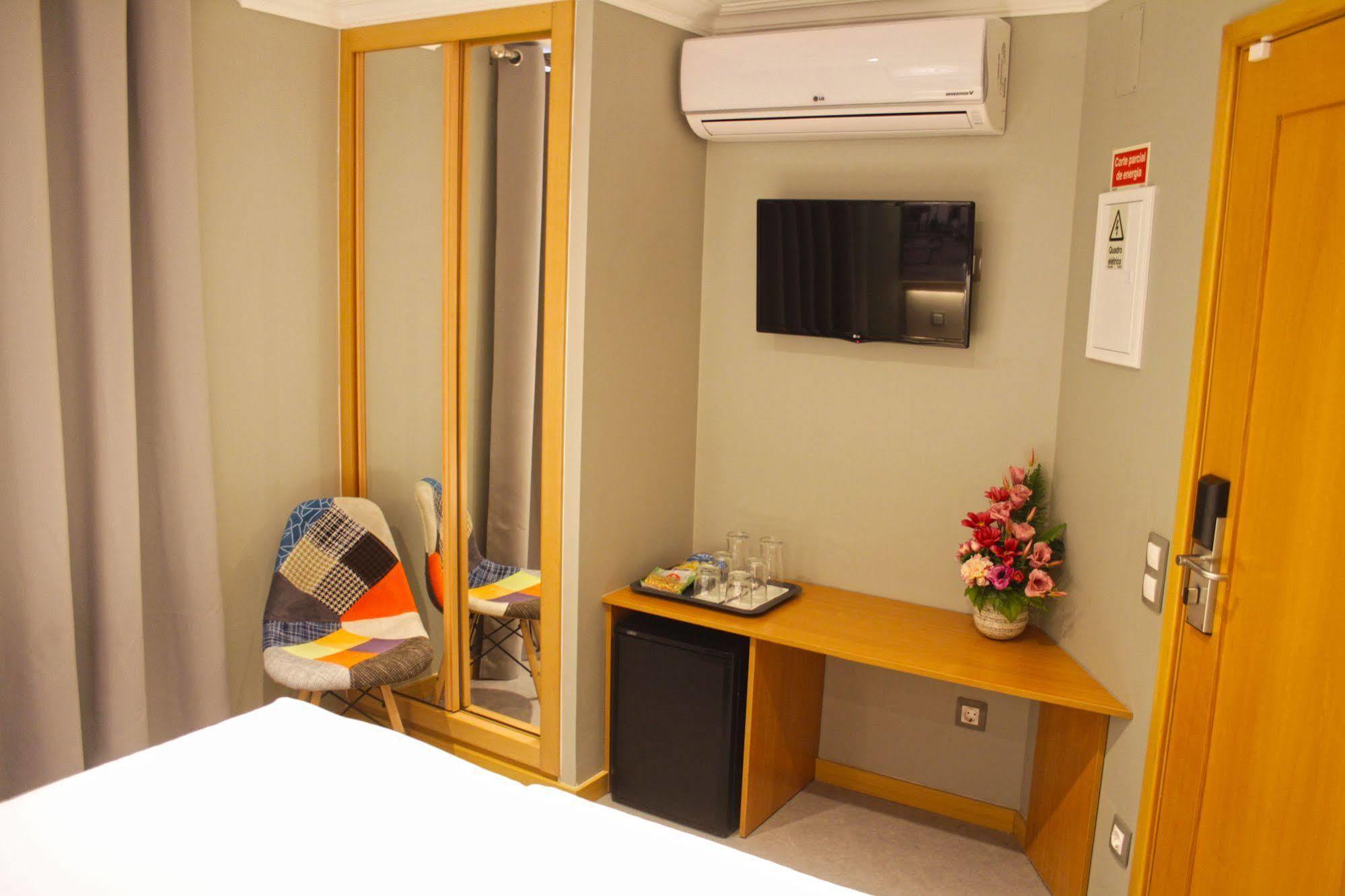 Rocha Prestige - Guest House And Suites بورتيماو المظهر الخارجي الصورة