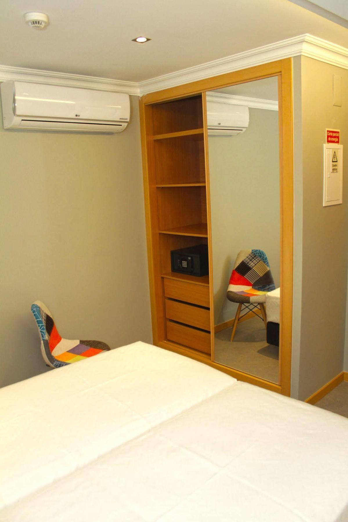 Rocha Prestige - Guest House And Suites بورتيماو المظهر الخارجي الصورة