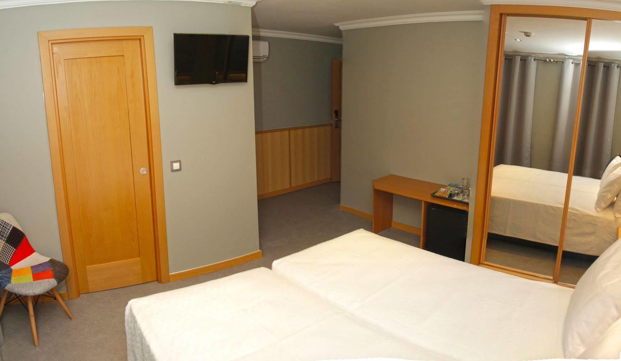 Rocha Prestige - Guest House And Suites بورتيماو المظهر الخارجي الصورة